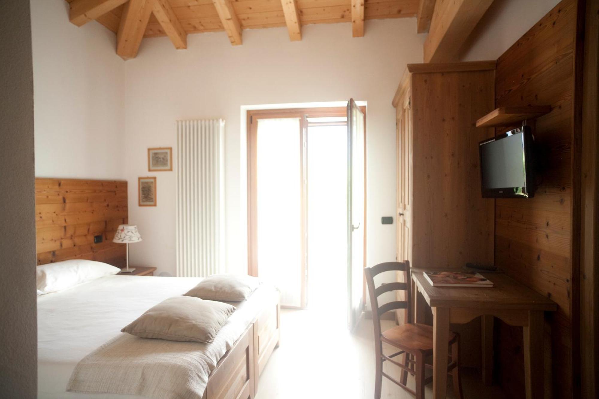 Cascina Borgofrancone Aparthotel Gera Lario Eksteriør bilde